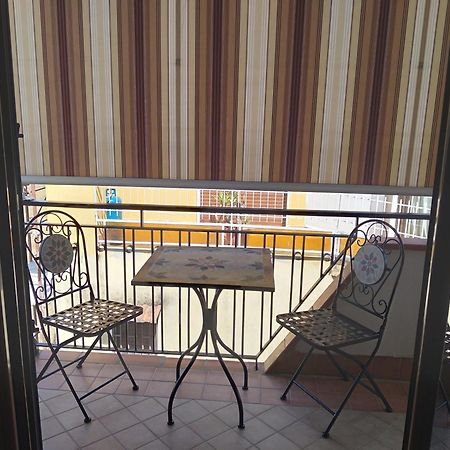 Turisti A Casa Mia Bed & Breakfast Santa Maria La Carità Dış mekan fotoğraf
